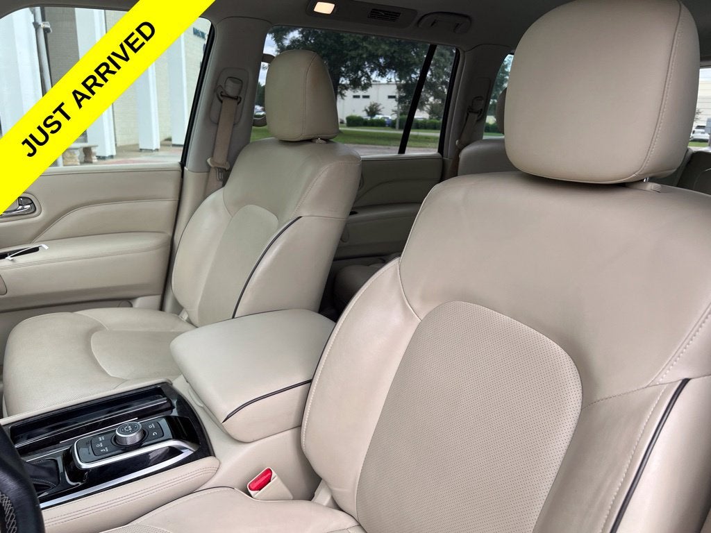 2022 INFINITI QX80 LUXE