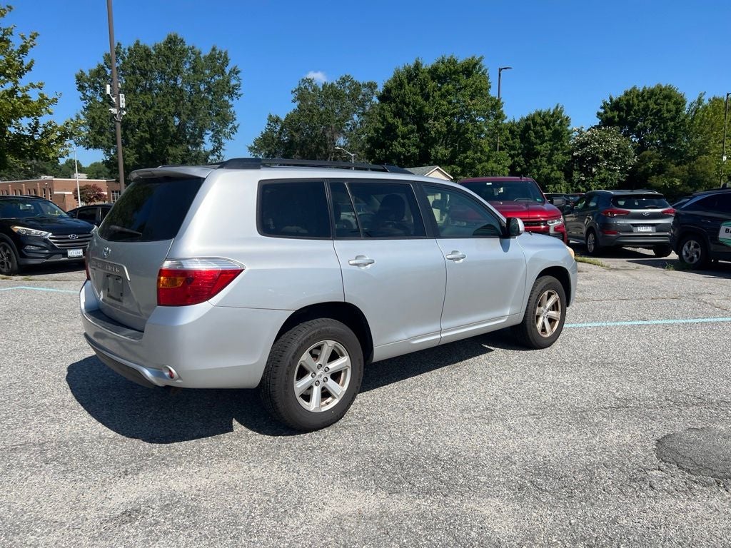 2010 Toyota Highlander Base