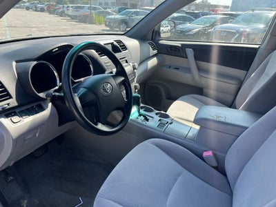 2010 Toyota Highlander Base