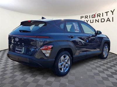 2026 Hyundai KONA SE