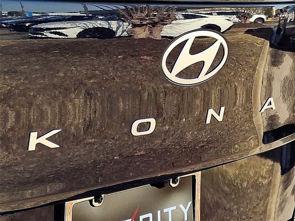 2026 Hyundai KONA SE