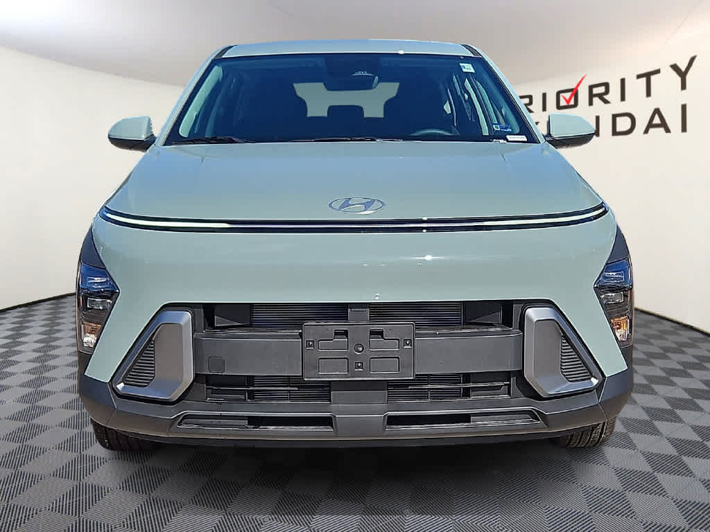 2027 Hyundai KONA SE