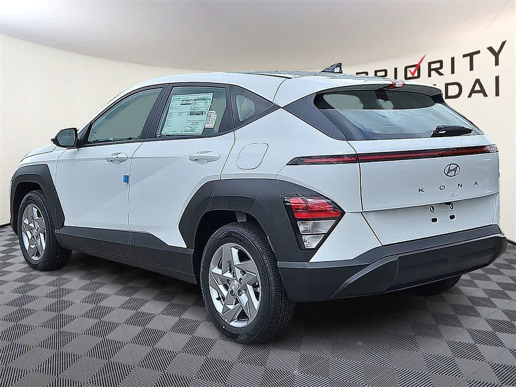 2026 Hyundai KONA SE