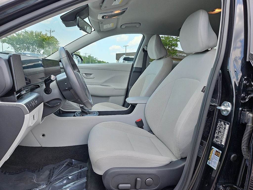 2024 Hyundai KONA SEL