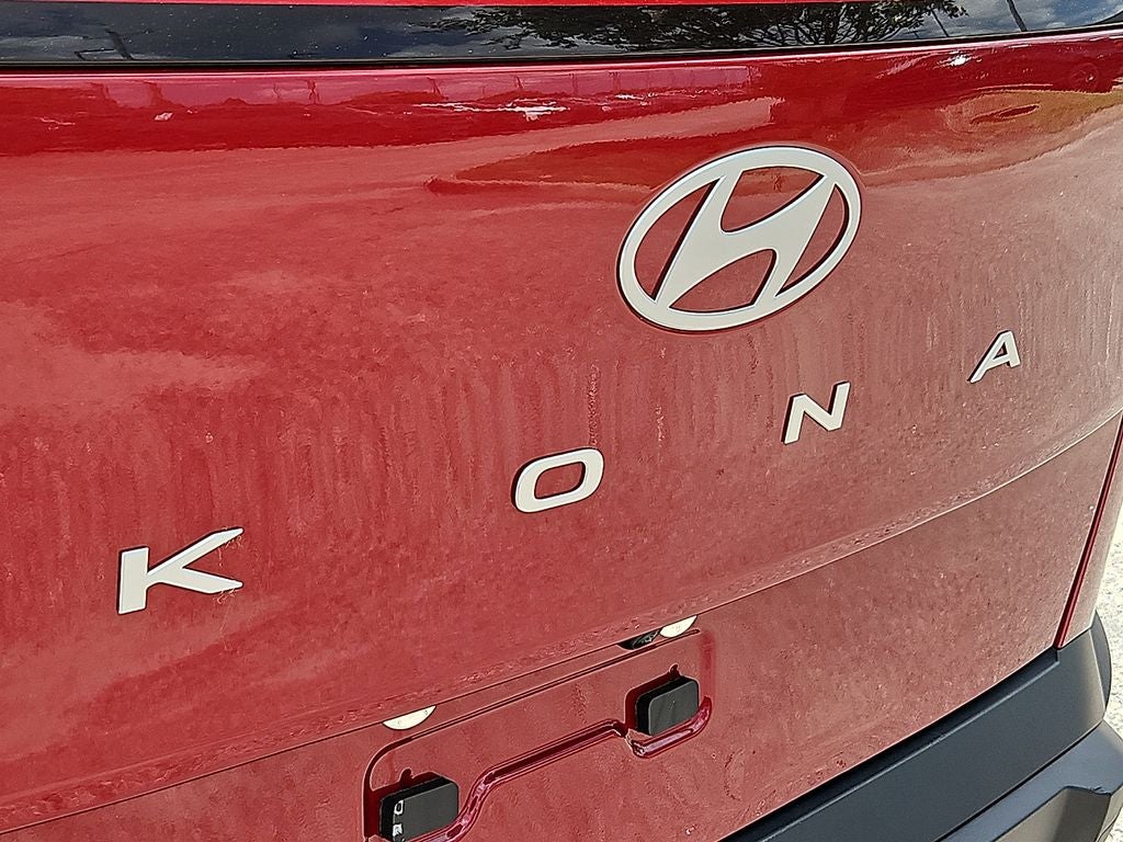 2025 Hyundai KONA SEL