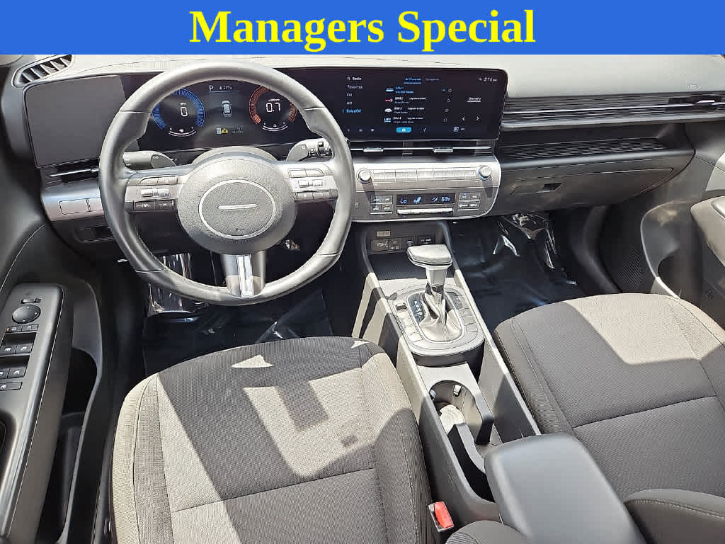 2025 Hyundai KONA SEL