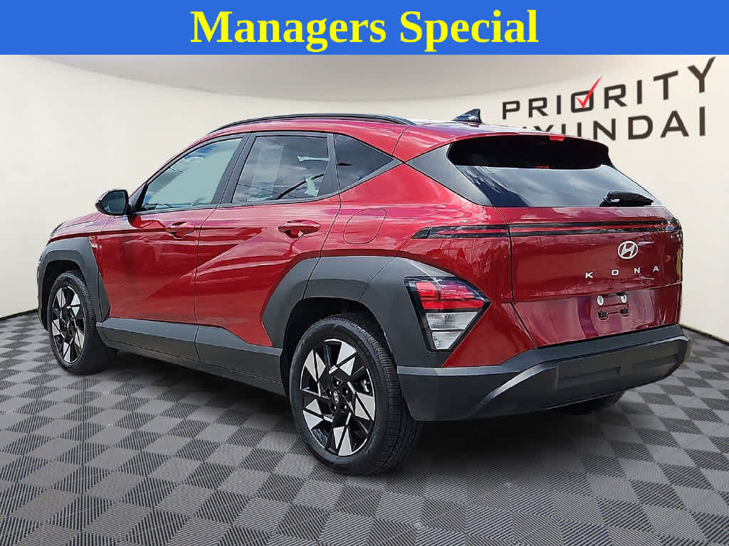 2025 Hyundai KONA SEL