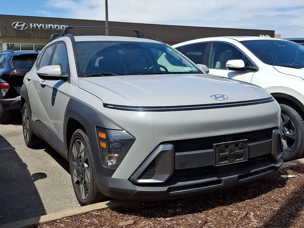 2024 Hyundai KONA SEL