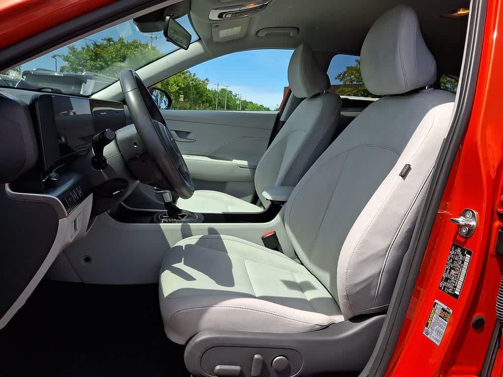 2024 Hyundai KONA SEL