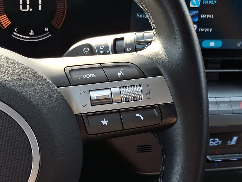 2024 Hyundai KONA SEL