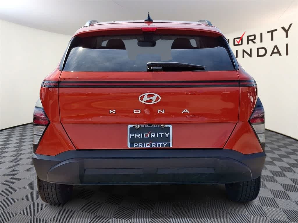 2024 Hyundai KONA SEL