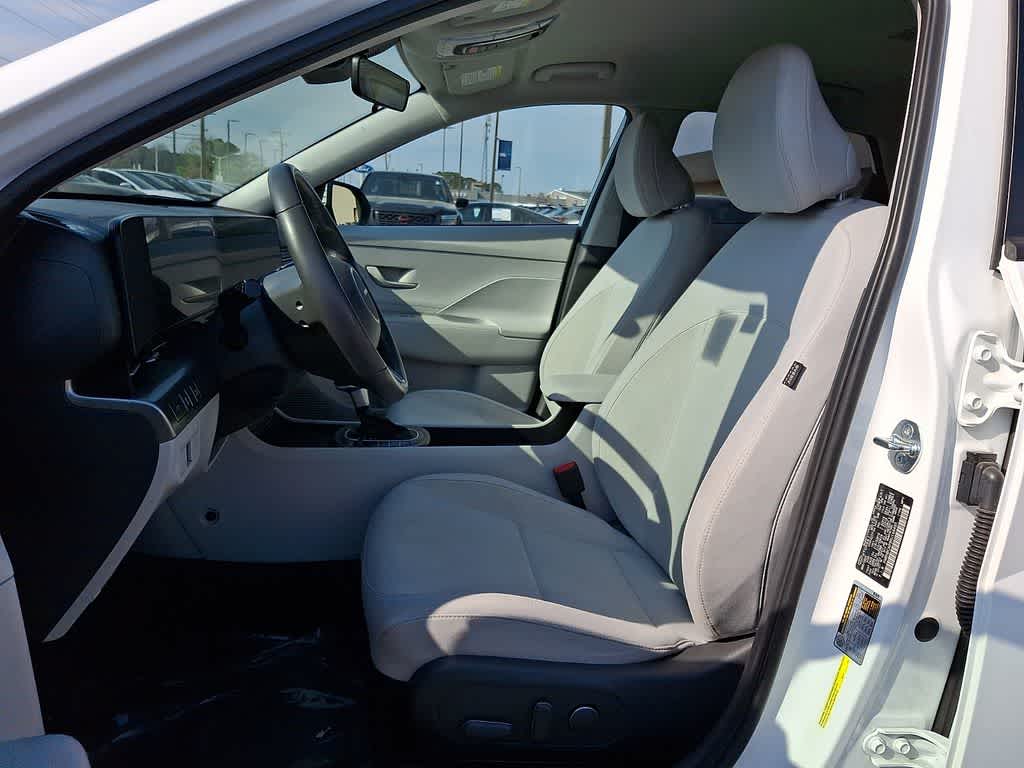 2024 Hyundai KONA SEL