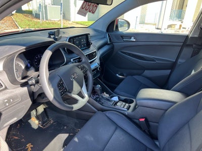 2020 Hyundai TUCSON SE