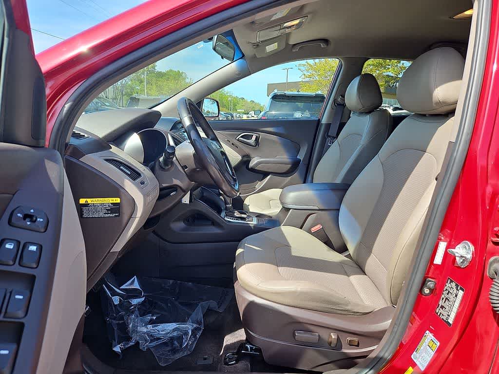 2015 Hyundai TUCSON SE