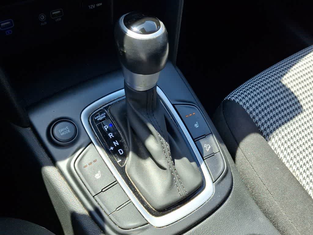 2021 Hyundai KONA SEL