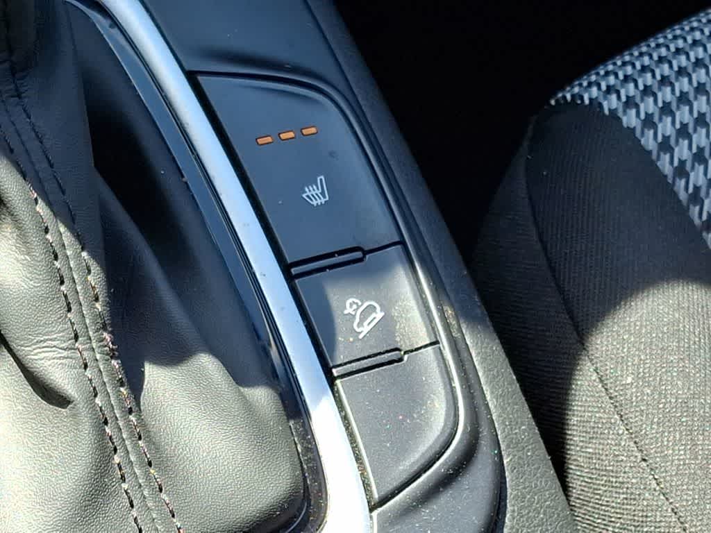 2021 Hyundai KONA SEL