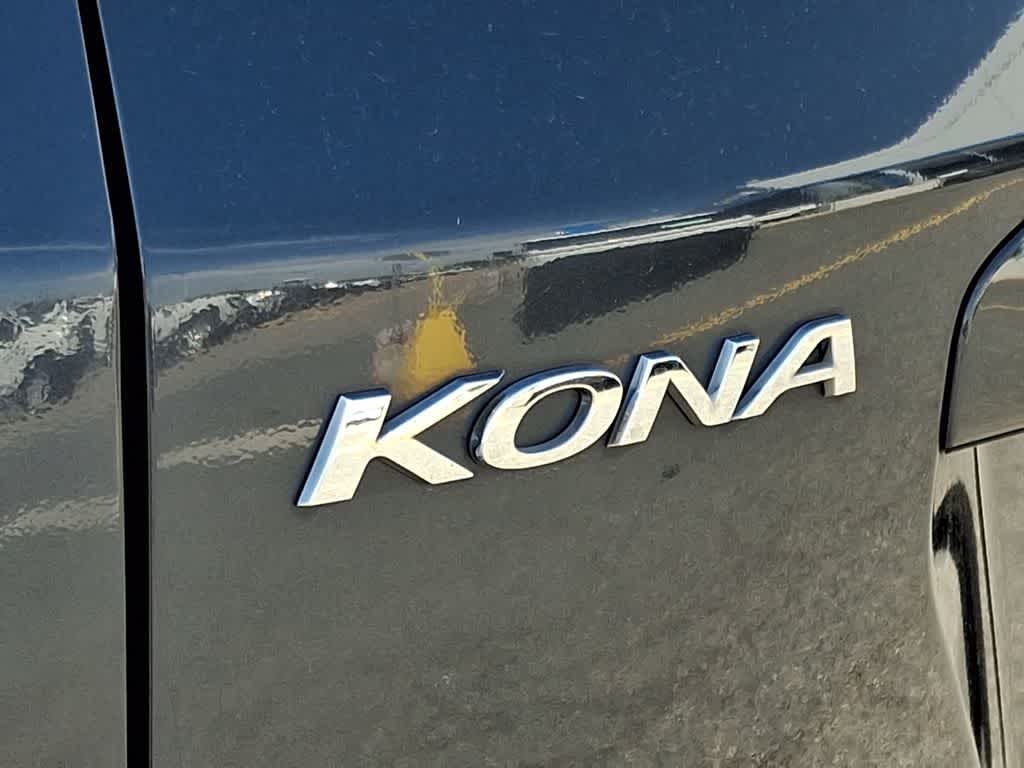 2021 Hyundai KONA SEL