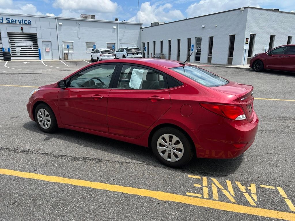 2016 Hyundai ACCENT SE