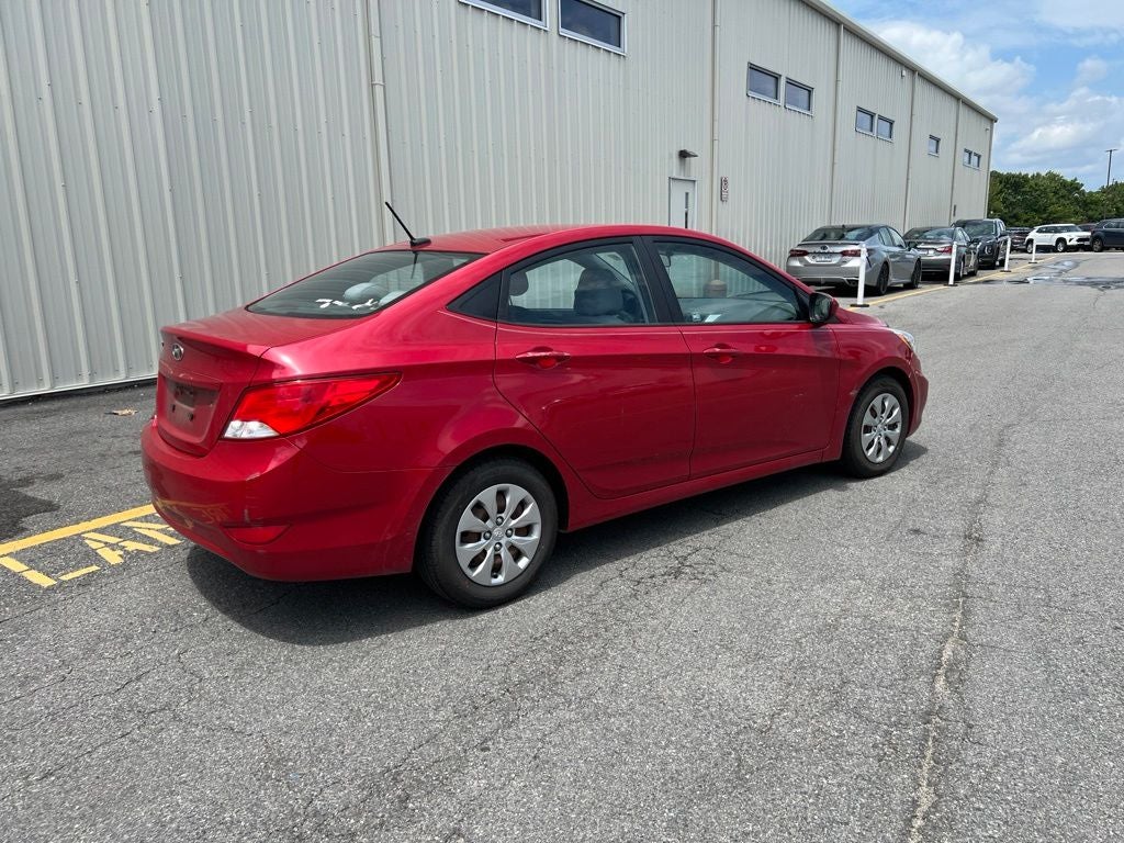 2016 Hyundai ACCENT SE