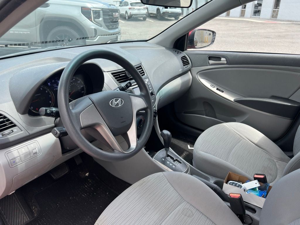 2016 Hyundai ACCENT SE