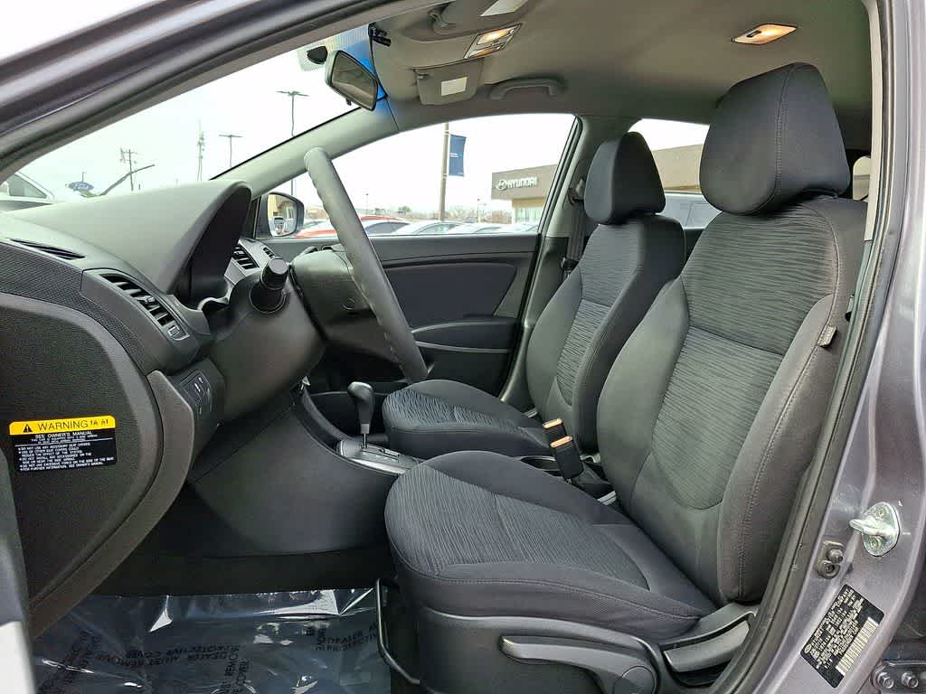 2017 Hyundai ACCENT SE