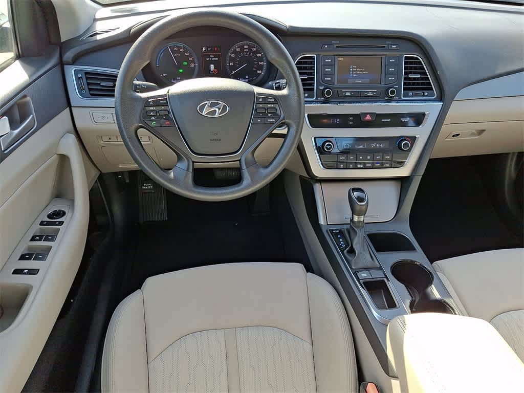 2016 Hyundai SONATA HYBRID SE