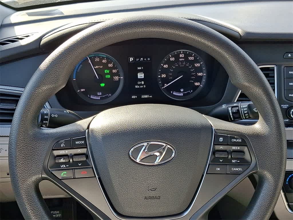 2016 Hyundai SONATA HYBRID SE