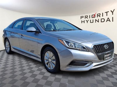 2016 Hyundai SONATA HYBRID SE