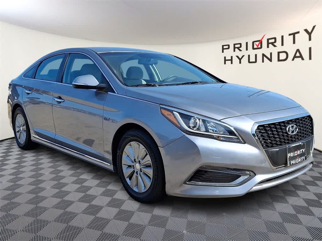 2016 Hyundai SONATA HYBRID SE