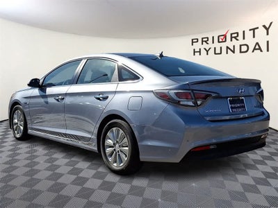 2016 Hyundai SONATA HYBRID SE