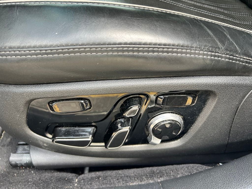 2018 Genesis G90 3.3T Premium
