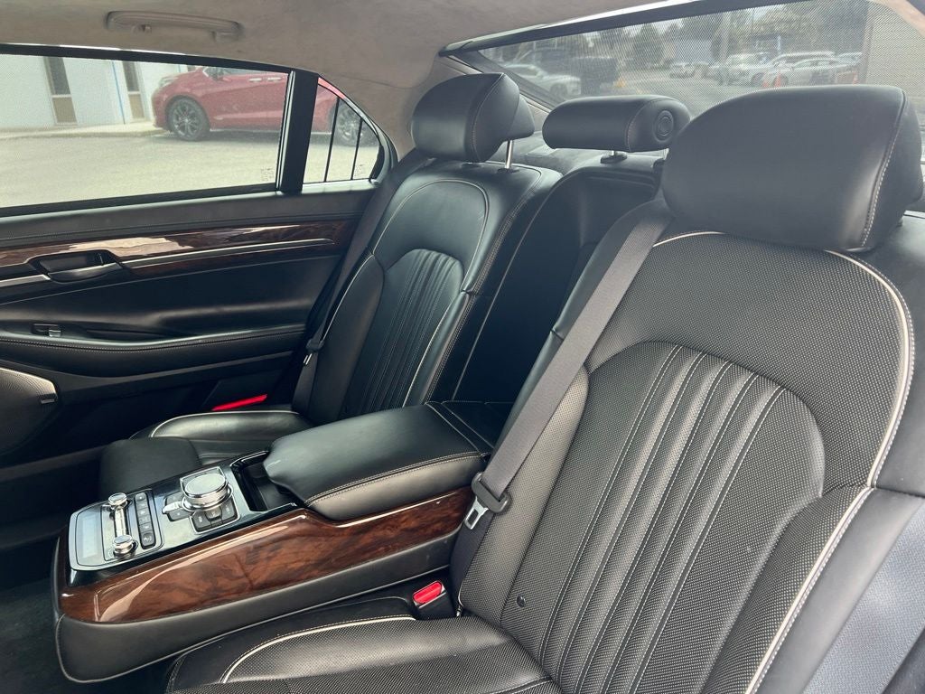 2018 Genesis G90 3.3T Premium