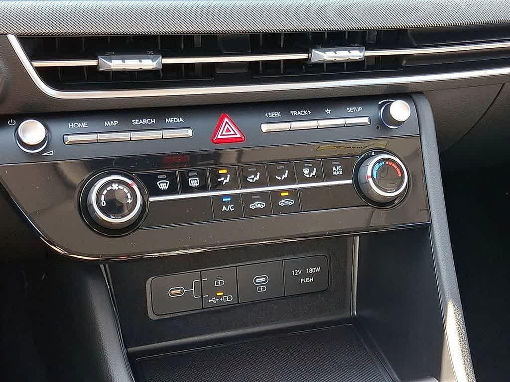 2026 Hyundai SONATA SE