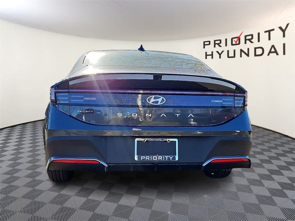 2026 Hyundai SONATA SE