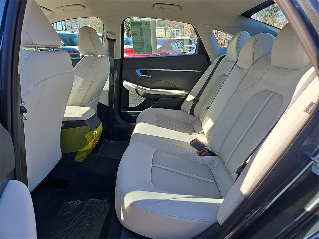 2026 Hyundai SONATA SE