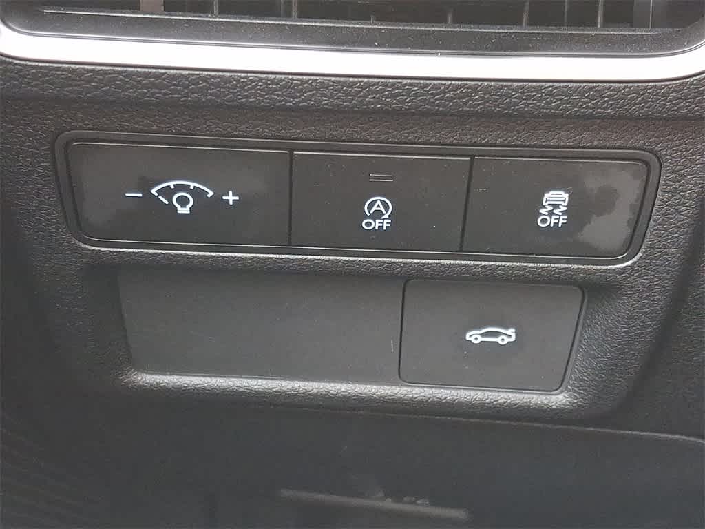 2025 Hyundai SONATA SE