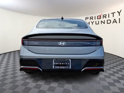2026 Hyundai SONATA HYBRID SEL
