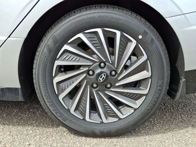 2026 Hyundai SONATA HYBRID SEL