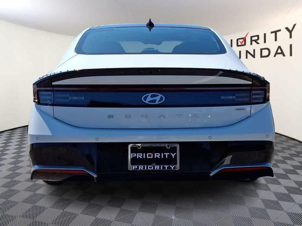 2026 Hyundai SONATA HYBRID Limited