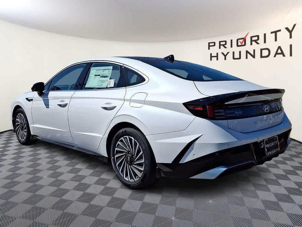 2026 Hyundai SONATA HYBRID Limited