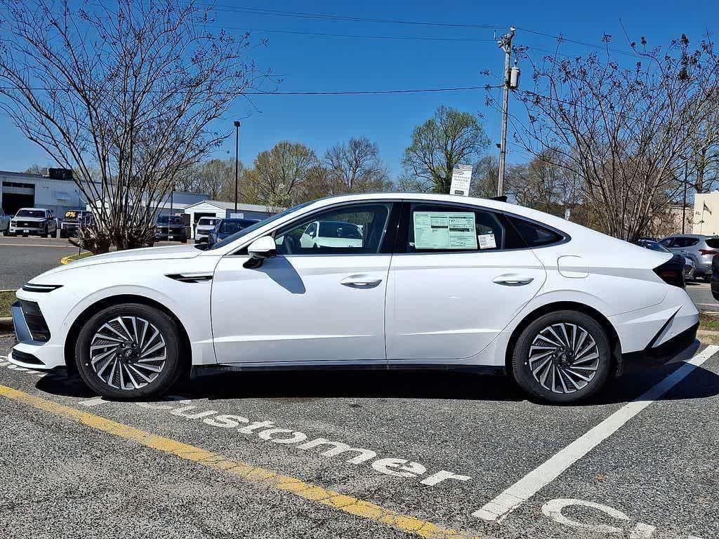 2026 Hyundai SONATA HYBRID Limited