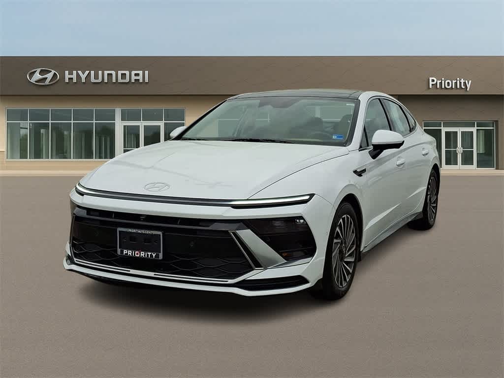 2025 Hyundai SONATA HYBRID Limited