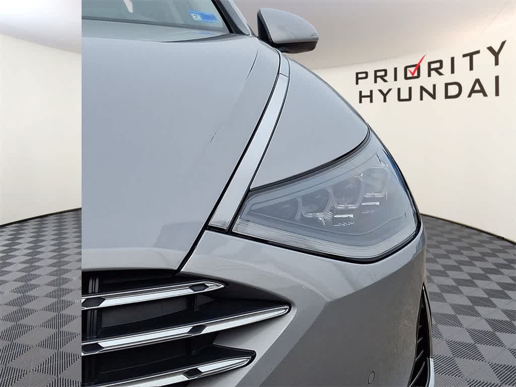 2023 Hyundai SONATA HYBRID Limited