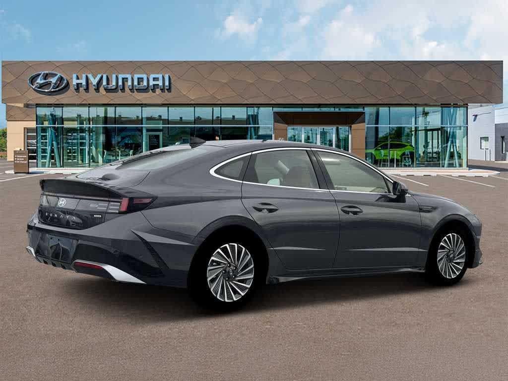 2026 Hyundai SONATA HYBRID Limited