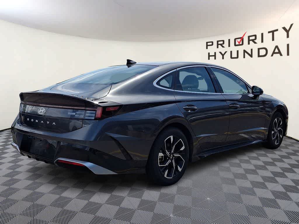 2025 Hyundai SONATA SEL