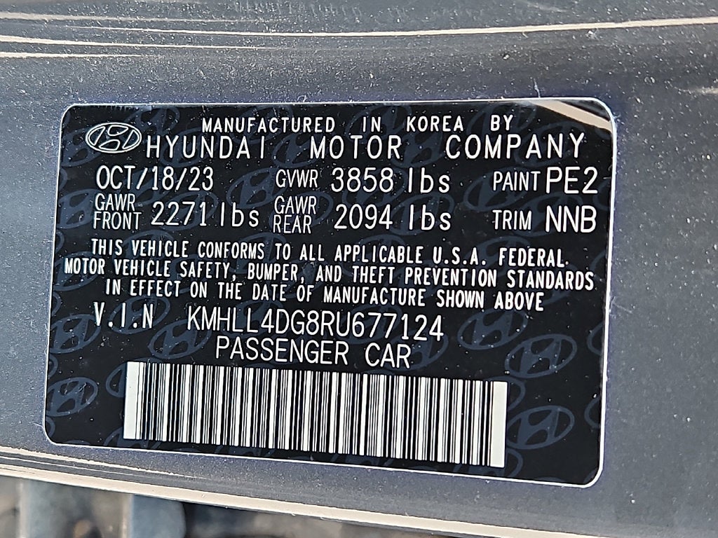 2024 Hyundai ELANTRA SE
