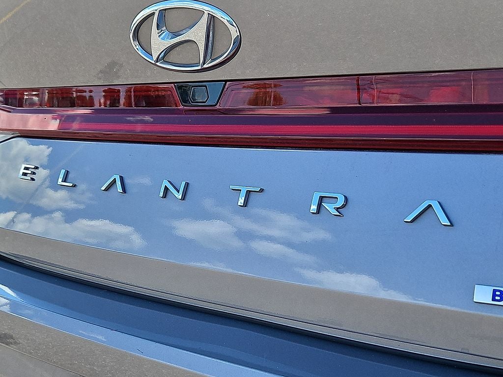 2023 Hyundai ELANTRA HYBRID Blue