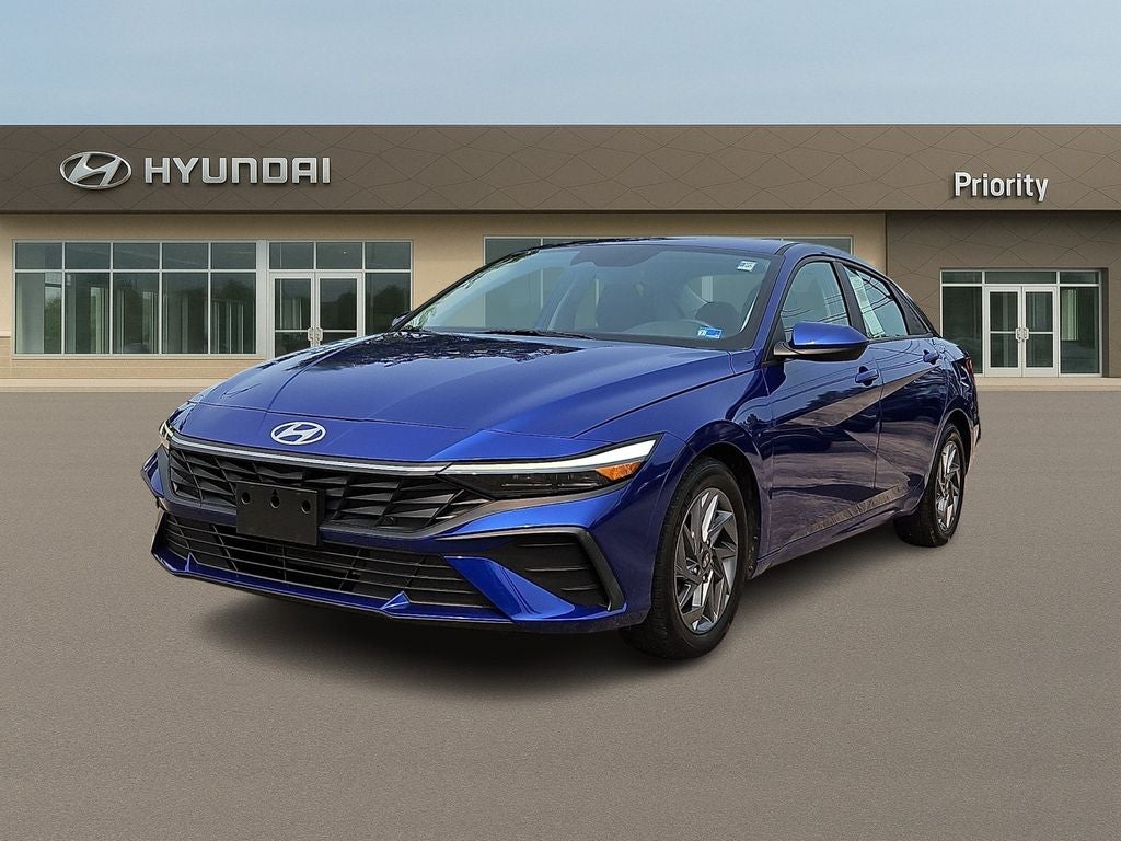 2024 Hyundai ELANTRA SEL