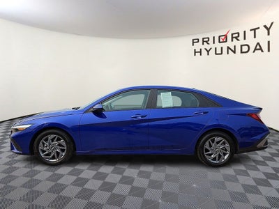 2024 Hyundai ELANTRA SEL