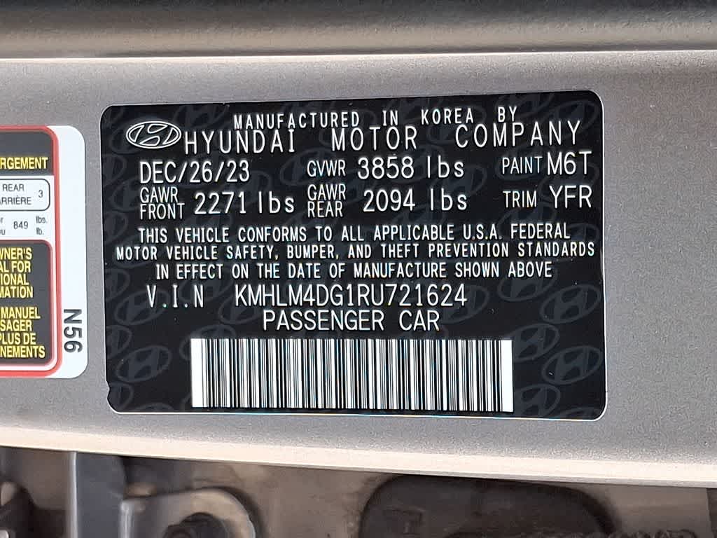 2024 Hyundai ELANTRA SEL